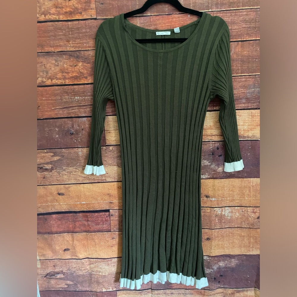 Cato- Green Long Sleeve Ribbed Midi Dress- Size Large Perfect for Fall & Winter